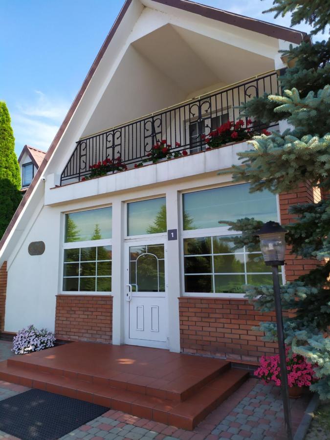 Euro Motel Lyuboml Eksteriør bilde